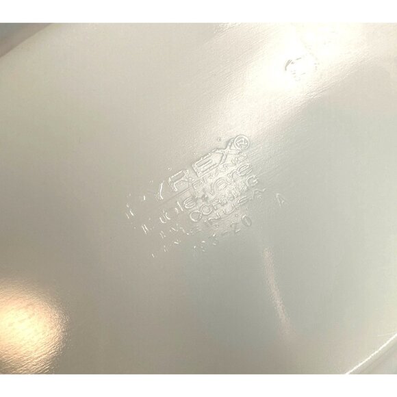 Two Pyrex Corningware Serving Oval Plate Aqua Laurel Leaf Milk Glass USA Dinner - Picture 4 of 4
